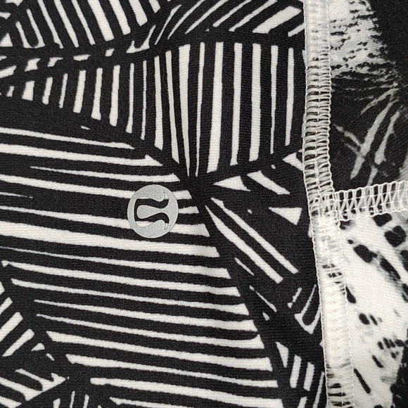 Wunder Under Crop size 8 - Picture 6 of 9